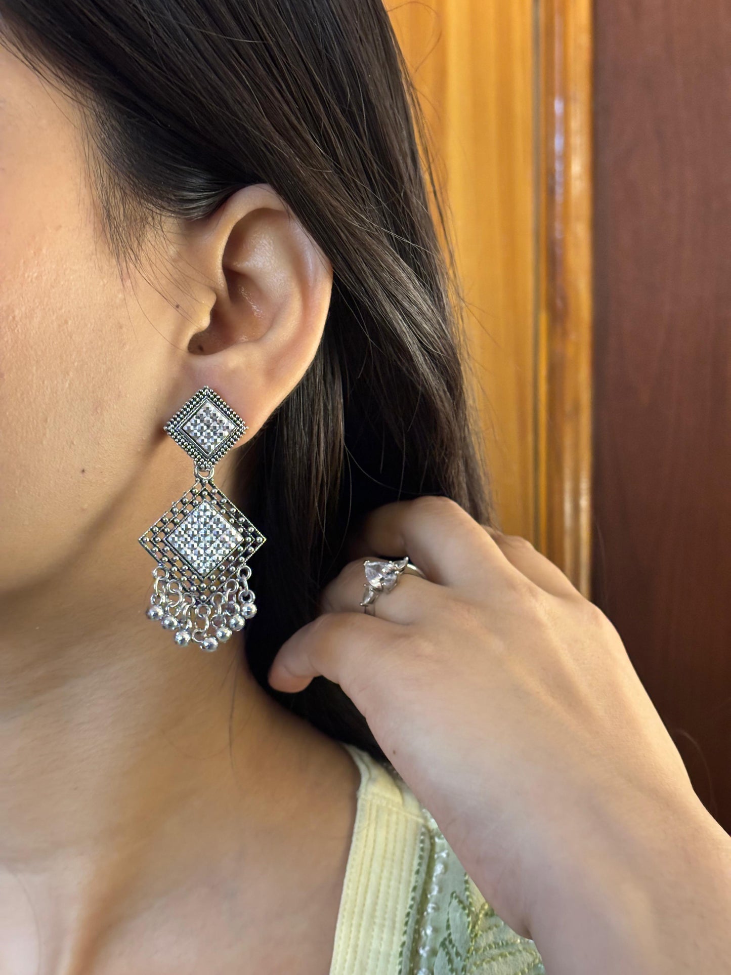 20-Piece Luxury Gift Hamper – “A Perfect Surprise for Her"